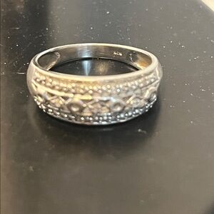Elegant Sterling Silver Women's Ring Size 6 1/2